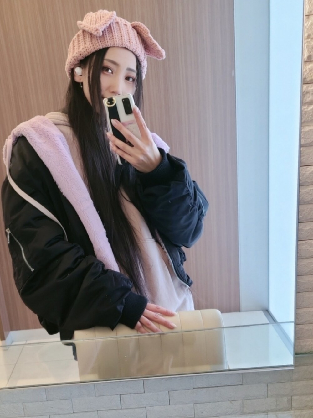 「ブタ、ニット帽」｜「SPINNSのアイテム（ニットキャップ/ビーニー、ピンク系）」を使った、ぺい ʕ๑•🐽•๑ʔ💜‪さん（レディース・150cm）の春コーディネートの1枚目の写真