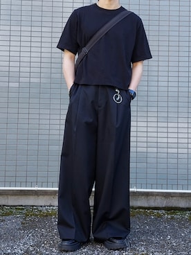 「ワイドパンツ」｜「アイテム（財布/小物）」を使った、えぬさん（メンズ・169cm）の秋コーディネート