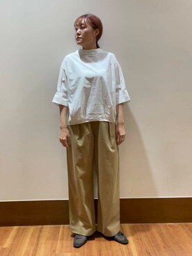 「ITEMS URBANRESEARCH（アイテムズ アーバンリサーチ）のアイテム（チノパンツ）」を使った、うみさん（レディース・162cm）の夏コーディネート