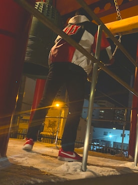 「レッド」｜「アイテム（その他アウター）」を使った、MERAさん（メンズ・171cm）の冬コーディネート