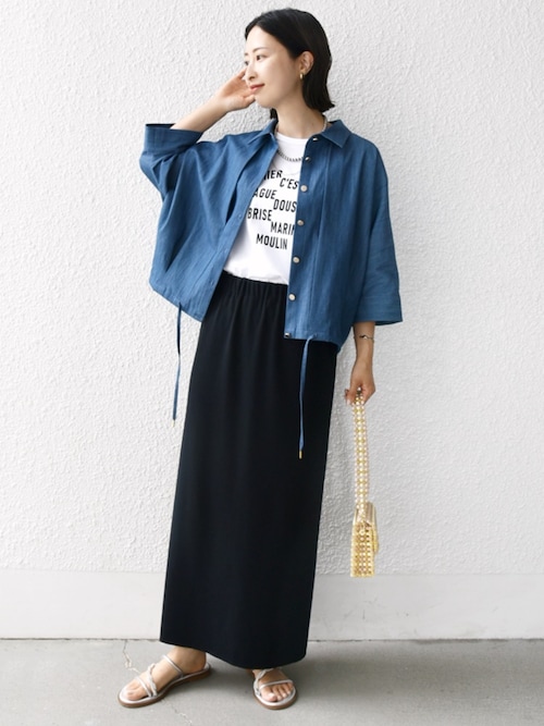 【新品】カラーラインデニムライクシャツ セール】【WEB限定】〈手洗い可能〉デニム ライク タック 裾