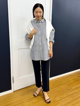 「アイテム（スラックス、ブルー系）」を使った、FUJITAさん（レディース・159cm）の冬コーディネート