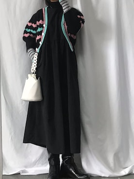 「袖ボリューム」｜「アイテム（ジャンパースカート）」を使った、영화さん（レディース・166cm）の秋コーディネート