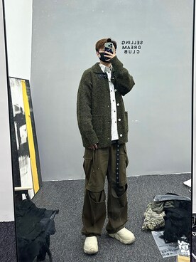 「ZARA（ザラ）のアイテム（その他シューズ）」を使った、W"さん（メンズ・175cm）の冬コーディネート