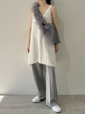 「LA BELLE ETUDE（ラベルエチュード）のアイテム（スラックス）」を使った、LA BELLE ETUDEさん（レディース・163cm）の春コーディネート