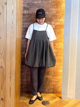 「SHOO・LA・RUE（シューラルー）の【ひんやり/UV/SS-3L/セットアップ可】さらさらぷるん イージーテーパードパンツ（その他パンツ、グレー系）」を使った、ronさん（レディース・158cm）の春コーディネート
