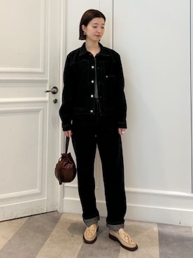 「トゥモローランド」｜「アイテム（デニムジャケット）」を使った、KawasakiTOMORROWLANDさん（レディース・162cm）の秋コーディネート