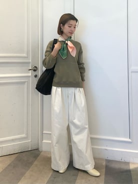 「TEMBEA（テンベア）のアイテム」を使った、KawasakiTOMORROWLANDさん（レディース・162cm）の冬コーディネート