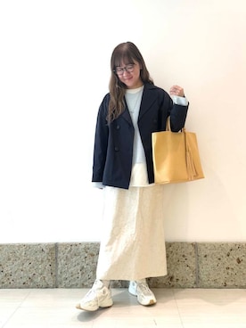 「URBAN RESEARCH（アーバンリサーチ）のテープヤーンVネック畦ニット（ニット/セーター）」を使った、ながせさん（レディース・156cm）の冬コーディネート