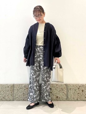 「URBAN RESEARCH DOORS（アーバンリサーチドアーズ）のコットンボイルギャザーブラウス（シャツ/ブラウス）」を使った、ながせさん（レディース・156cm）の春コーディネート