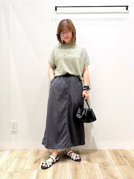 「オフィス」｜「アイテム（サンダル）」を使った、ながせさん（レディース・156cm）の夏コーディネート