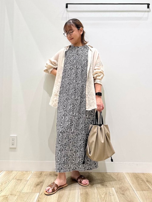 URBAN RESEARCH DOORS ワンピース 小花柄ノースリーブワンピース