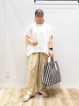 「かぐれ（カグレ）のギャザースリーブワイドプルオーバー（シャツ/ブラウス、ベージュ系）」を使った、ながせさん（レディース・156cm）の春コーディネート