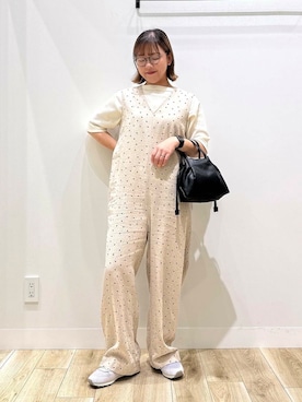 「旅行コーデ」｜「アイテム（サロペット/オーバーオール）」を使った、ながせさん（レディース・156cm）の夏コーディネート