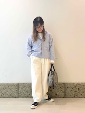 「アイテム（デニムパンツ、ホワイト系）」を使った、ながせさん（レディース・156cm）の冬コーディネート