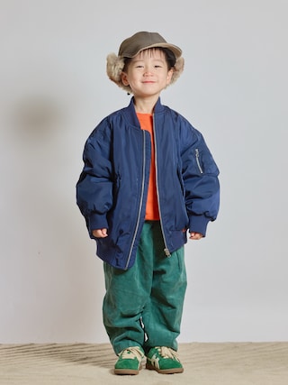 「Champion（チャンピオン）の＜Champion＞クルーネック スウェットシャツ  / トレーナー / キッズ 110cm-130cm（スウェット）」を使った、STKくんさん（キッズ・100cm）の秋コーディネート