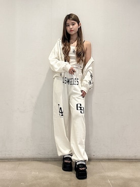 「NEW ERA（ニューエラ）の【MLB × New Era ×GYDA】bijouバイカラーキャミビスチェ（キャミソール、ホワイト系）」を使った、Hitomiさん（レディース・150cm）の春コーディネート