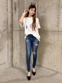 ミドルウエスト UNEVEN POCKET ダメージスキニーデニムパンツ ミドルウエスト UNEVEN POCKET ダメージスキニーデニムパンツ