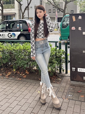 Hitomiさんのコーディネート