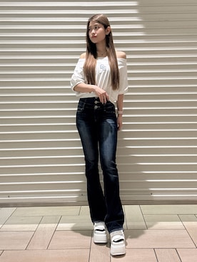 Hitomiさんのコーディネート