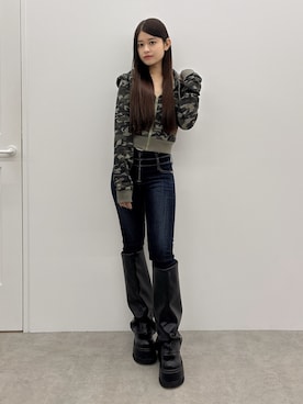 「アイテム（パーカー）」を使った、Hitomiさん（レディース・150cm）の冬コーディネート