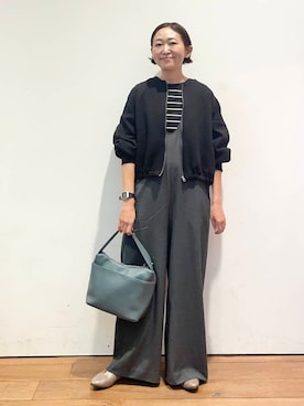 「アイテム（オールインワン・サロペット）」を使った、ちばななこさん（レディース・154cm）の秋コーディネート