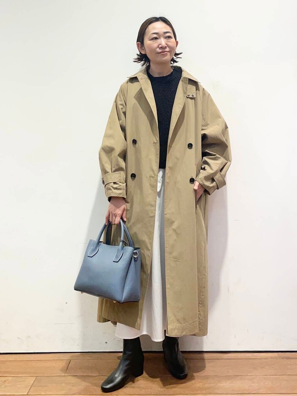 「大人カジュアル、urbanresearchdoors、ママコーデ、アーバンリサーチドアーズ、doors、低身長コーデ、ママファッション、キレイめカジュアル、春のジャケットスタイル」｜「RODE SKOの【MADE IN JAPAN】EMELINA プレーンブーツ（ブーツ、ブラック系）」を使った、urd_nanakoさん（レディース・154cm）の冬コーディネートの1枚目の写真