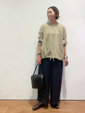 「URBAN RESEARCH DOORS（アーバンリサーチドアーズ）の2WAYスクエアショルダーバッグ（ショルダーバッグ）」を使った、ちばななこさん（レディース・154cm）の秋コーディネート