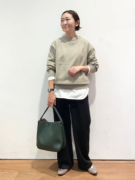 「RODE SKO（ロデスコ）のワンハンドル3WAYバッグ（ハンドバッグ）」を使った、ちばななこさん（レディース・154cm）の秋コーディネート