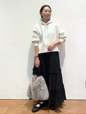 「アイテム（バレエシューズ）」を使った、ちばななこさん（レディース・154cm）の秋コーディネート