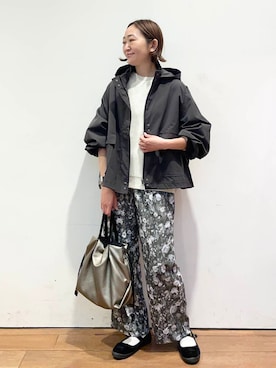 「doors」｜「アイテム（マウンテンパーカー）」を使った、ちばななこさん（レディース・154cm）の春コーディネート