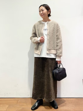 「URBAN RESEARCH DOORS（アーバンリサーチドアーズ）のプードルボアカーディガン（カーディガン/ボレロ）」を使った、ちばななこさん（レディース・154cm）の秋コーディネート