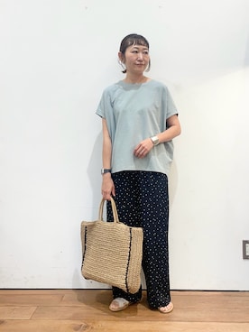 「URBAN RESEARCH DOORS（アーバンリサーチドアーズ）のリネンタッチBACKボタンプルオーバー（Tシャツ/カットソー、グリーン系）」を使った、ちばななこさん（レディース・154cm）の夏コーディネート