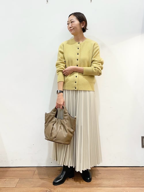 セール】【再入荷】ウールサテン釦コンパクトカーディガン