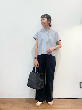 「URBAN RESEARCH DOORS（アーバンリサーチドアーズ）のカッティングサンダル | フラットサンダル/大人カジュアル/夏（サンダル、ホワイト系）」を使った、ちばななこさん（レディース・154cm）の夏コーディネート