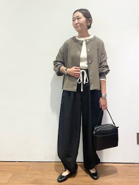 「URBAN RESEARCH DOORS（アーバンリサーチドアーズ）の2WAYスクエアショルダーバッグ（ショルダーバッグ）」を使った、ちばななこさん（レディース・154cm）の秋コーディネート