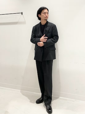 「URBAN RESEARCH DOORS（アーバンリサーチドアーズ）のLIFE STYLE TAILOR　マルチスペックコインローファー（ドレスシューズ）」を使った、平田望夢さん（メンズ・172cm）の秋コーディネート