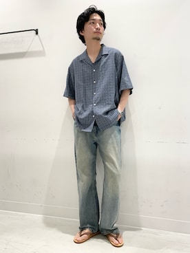 「URBAN RESEARCH（アーバンリサーチ）のMINI PLAID SHIRTS（シャツ/ブラウス、ブルー系）」を使った、平田望夢さん（メンズ・172cm）の夏コーディネート