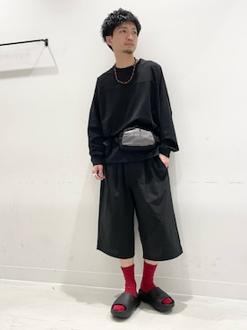 「URBAN RESEARCH（アーバンリサーチ）のWide Dad　BREEZY TECH LONG-SLEEVE T-SHIRTS（Tシャツ/カットソー、ブラック系）」を使った、平田望夢さん（メンズ・172cm）の春コーディネート