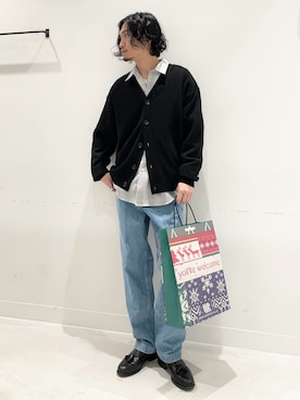 「URBAN RESEARCH DOORS（アーバンリサーチドアーズ）のLIFE STYLE TAILOR　マルチスペックコインローファー（ドレスシューズ）」を使った、平田望夢さん（メンズ・172cm）の秋コーディネート