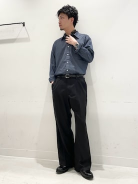 「URBAN RESEARCH DOORS（アーバンリサーチドアーズ）のLIFE STYLE TAILOR　シャンブレーBDシャツ（シャツ/ブラウス、ブルー系）」を使った、平田望夢さん（メンズ・172cm）の春コーディネート