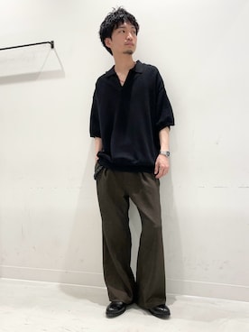 「URBAN RESEARCH（アーバンリサーチ）のcrepuscule　Co/Ra Moss Stitch Skipper（ニット/セーター、ブラック系）」を使った、平田望夢さん（メンズ・172cm）の春コーディネート