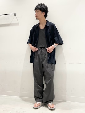 「URBAN RESEARCH（アーバンリサーチ）の『別注』LACOSTE×URBAN RESEARCH　FUNCTIONAL PIQUE OP SHIRTS（シャツ/ブラウス、ブラック系）」を使った、平田望夢さん（メンズ・172cm）の春コーディネート
