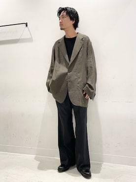 「URBAN RESEARCH（アーバンリサーチ）の『別注』CHEMISE D'ADAM×URBAN RESEARCH　SHIRTS JACKET SINGLE（テーラードジャケット、ブラウン系）」を使った、平田望夢さん（メンズ・172cm）の秋コーディネート