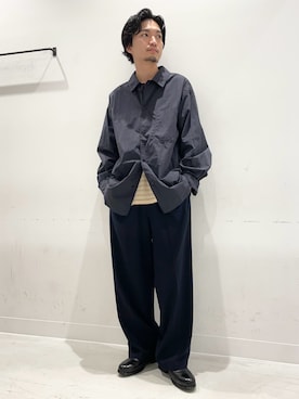 「FORK&SPOON（フォークアンドスプーン）のアイテム（シャツ/ブラウス）」を使った、平田望夢さん（メンズ・172cm）の秋コーディネート