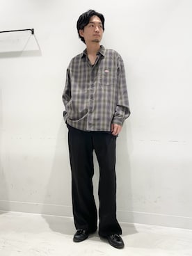 「URBAN RESEARCH DOORS（アーバンリサーチドアーズ）のDANTON　WORK SHIRTS（シャツ/ブラウス、グリーン系）」を使った、平田望夢さん（メンズ・172cm）の夏コーディネート