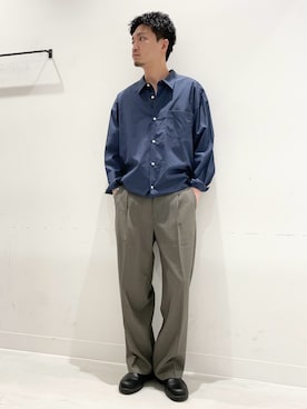 「URBAN RESEARCH（アーバンリサーチ）のTHOMAS MASON OVER SHIRTS（シャツ/ブラウス、ホワイト系）」を使った、平田望夢さん（メンズ・172cm）の春コーディネート