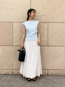 「URBAN RESEARCH ROSSO（アーバンリサーチロッソ）のアイテム（Tシャツ/カットソー、ブルー系）」を使った、matsudaさん（レディース・162cm）の春コーディネート