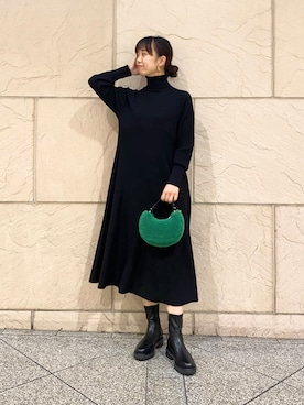 「オンオフ兼用」｜「アイテム（ワンピース）」を使った、matsudaさん（レディース・162cm）の秋コーディネート