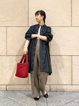 「アイテム（シャツワンピース）」を使った、matsudaさん（レディース・162cm）の秋コーディネート